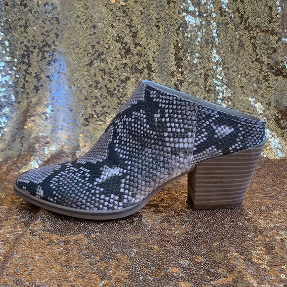 dolce vita raven mule